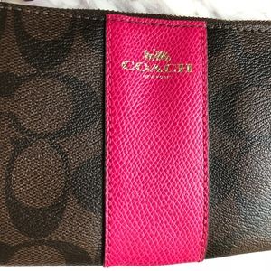Coach Wristlet Wallet